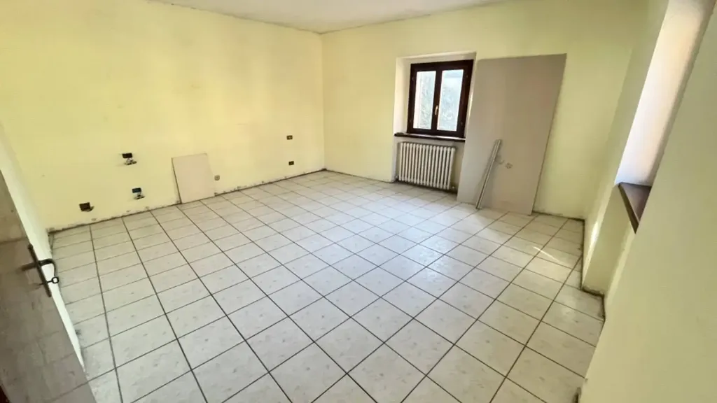 Pièces - Independent House with Terrace in Fabriano