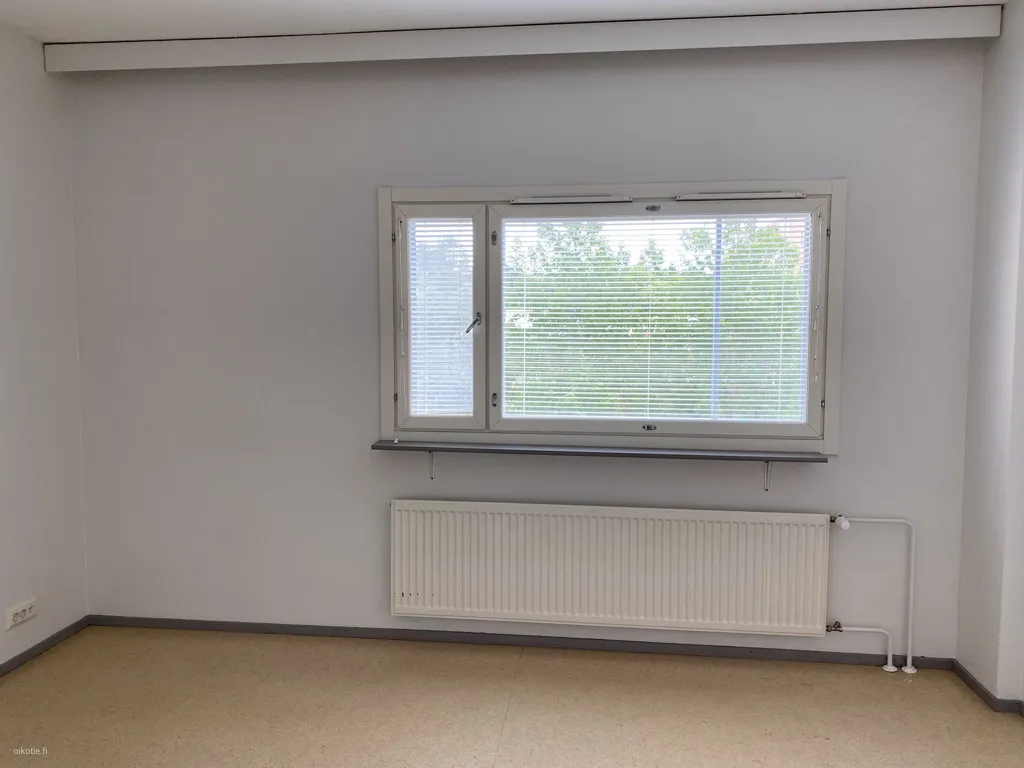 Toad - Spacious Flat with Balcony in Länsimäki, Vantaa