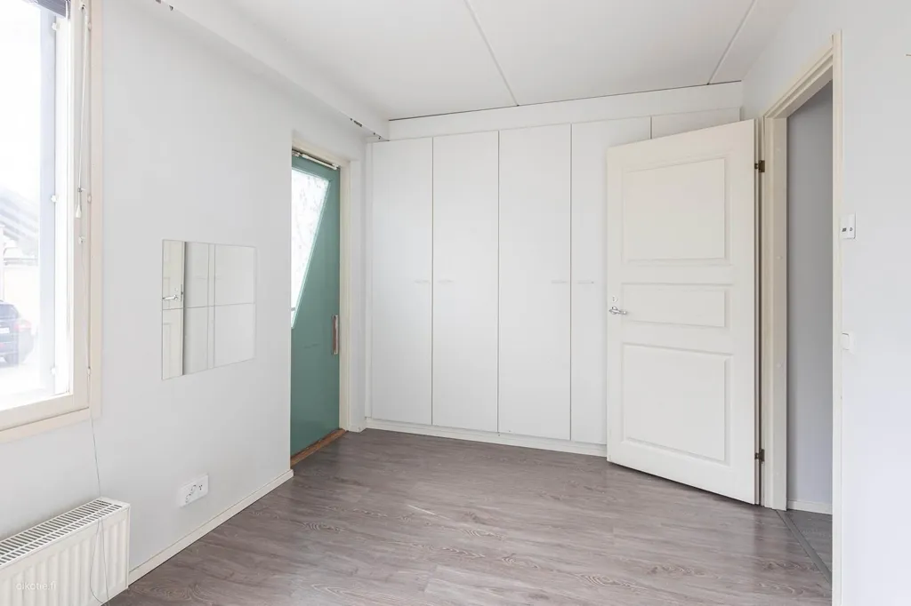 Rooms - Five-Bedroom Apartment with Sauna in Vuosaari
