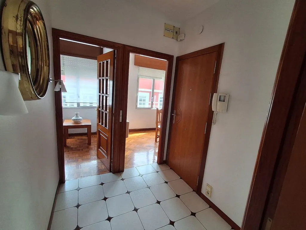 Entrée - Duplex with Terrace in Ferrol's Heart