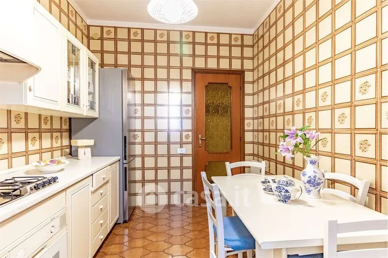 Söögituba - Spacious Apartment with Triple Exposure in Cagliari