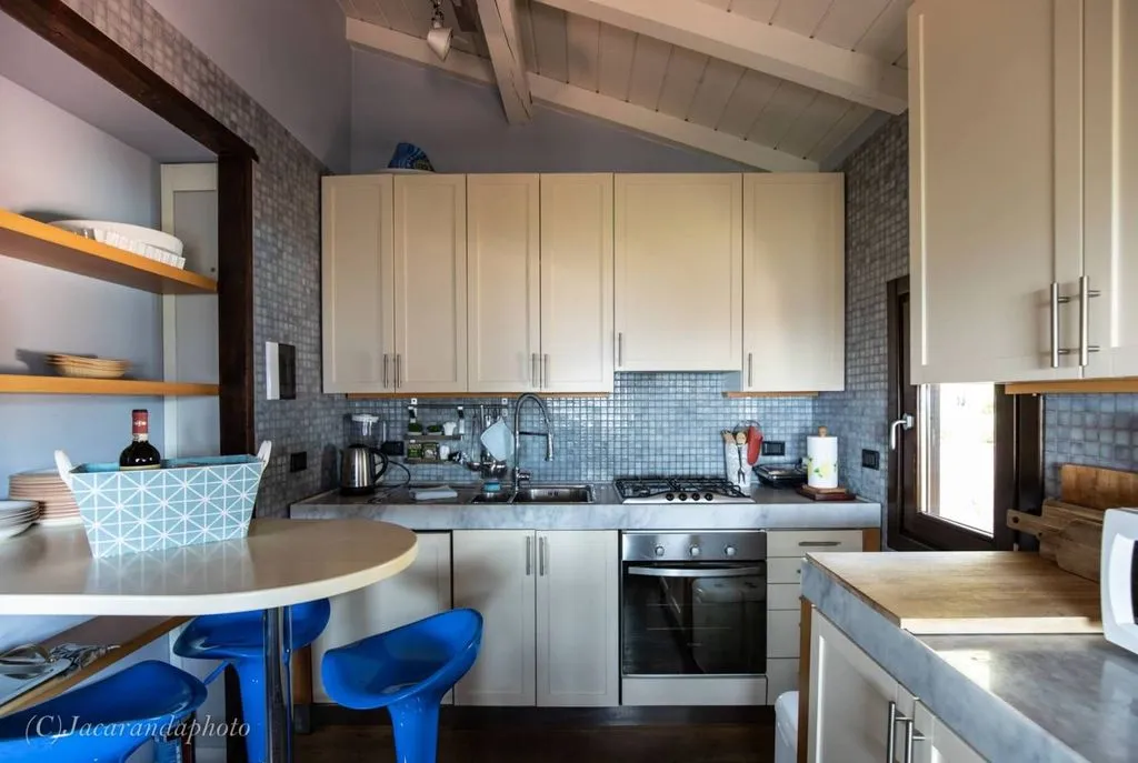 Köök - Luxury Villa with Pool in Podenzana