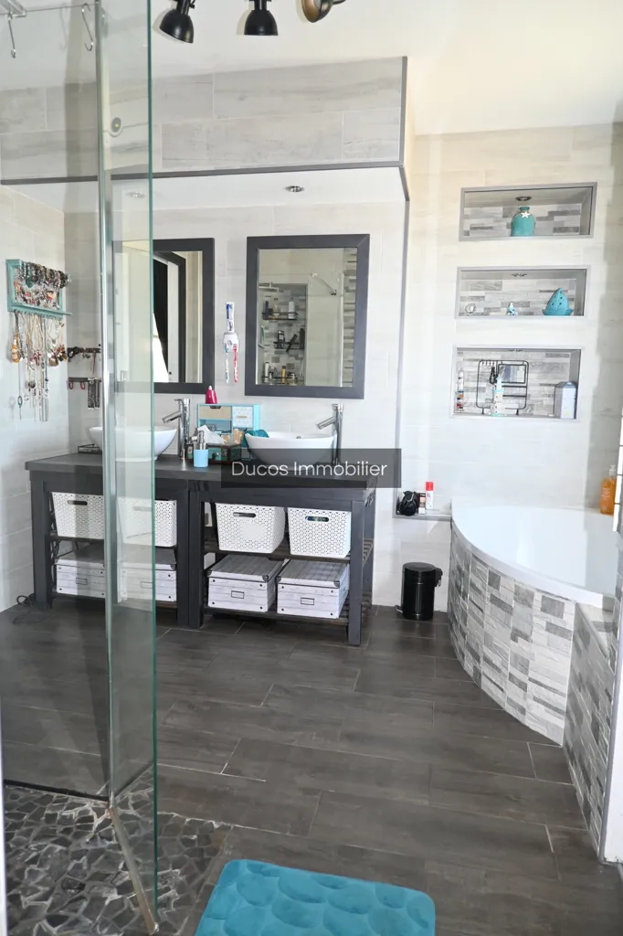 Vannitoad - Contemporary Villa with Pool near Marmande