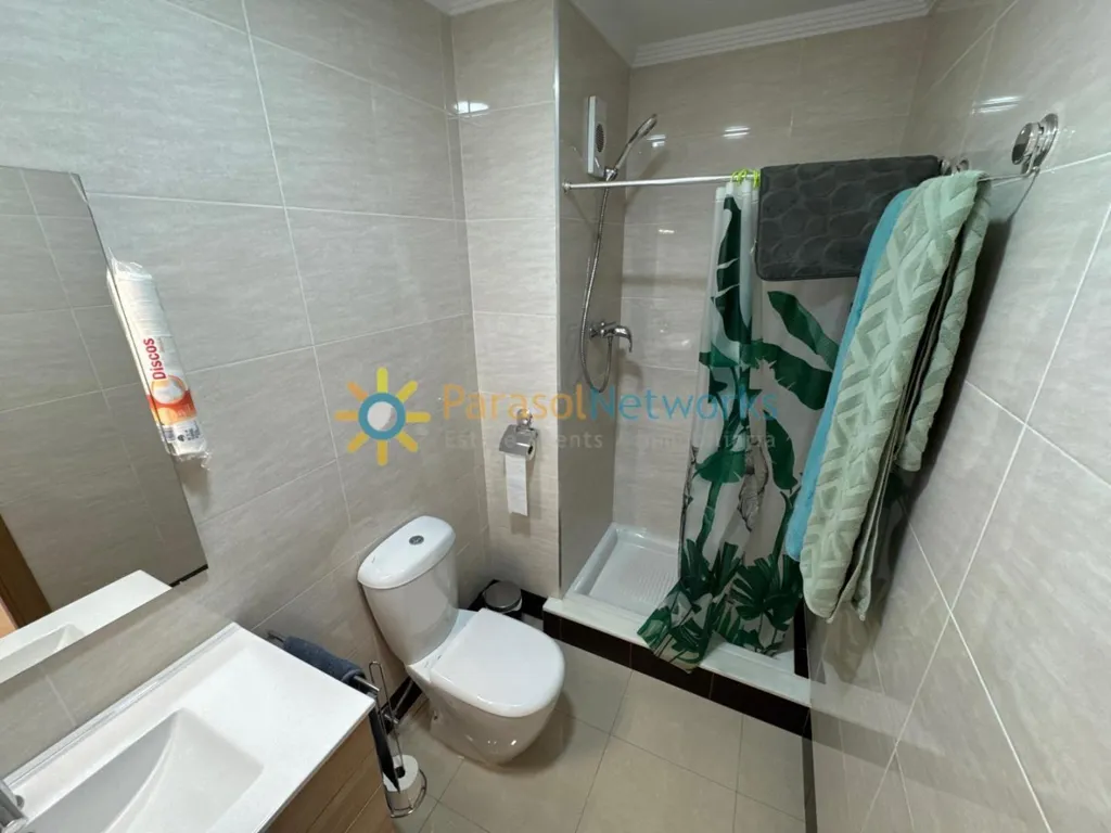 Vannitoad - Renovated Apartment with Balcony in Nucli Urbà