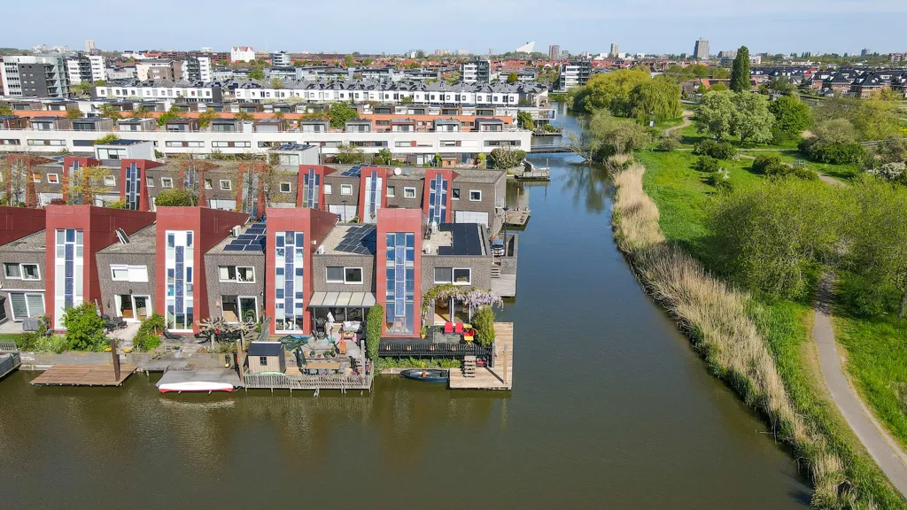 Vue aérienne - Waterfront Villa with Terrace in Wateringse Veld