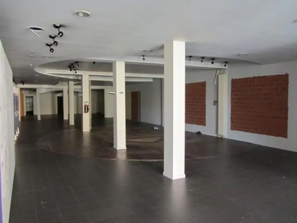 Pièces - Handelsruimte avec Vue sur la Ring à Herentals
