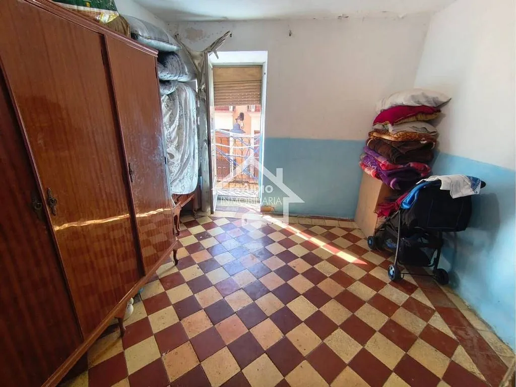 Chambres - House for Renovation with Loft in Mendavia