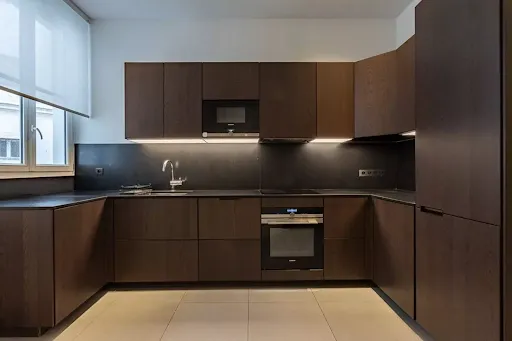 Cuisine - Appartement de Luxe Haussmannien avec Vue Panoramique à Paris 8ᵉ