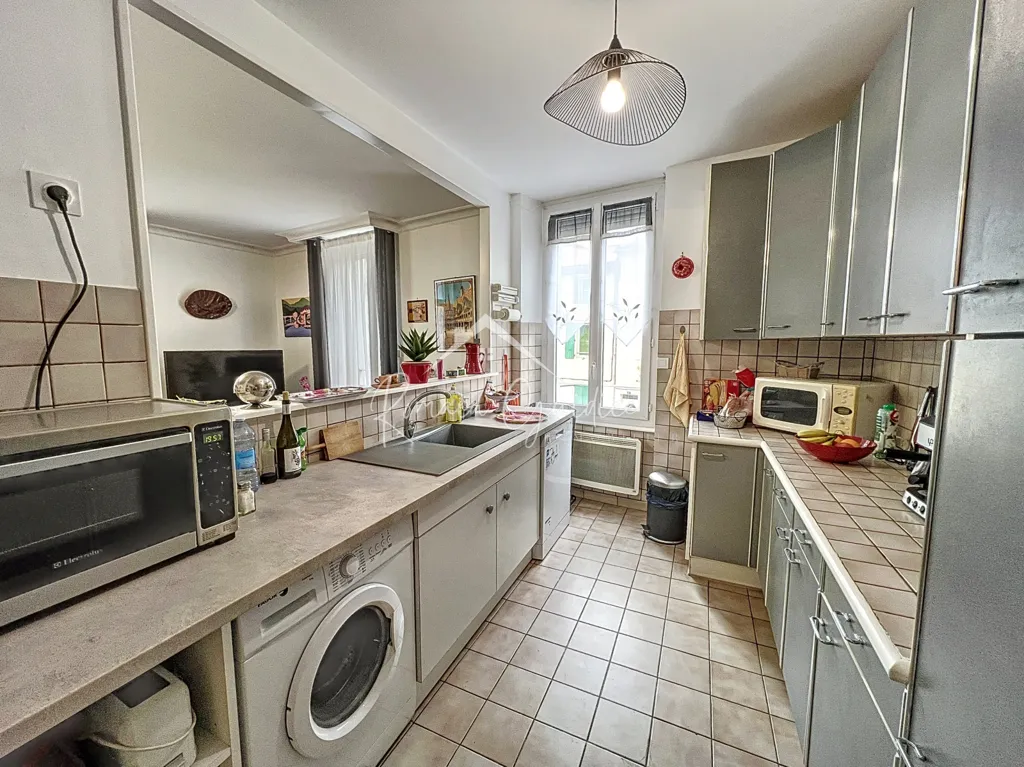 Köök - Furnished Apartment with Large Terrace in Millau