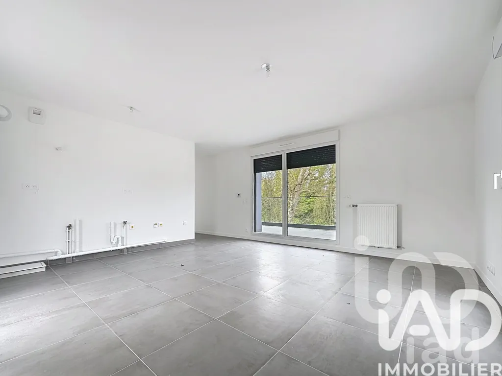 Stanze - Apartment with Panoramic View in Rubelles