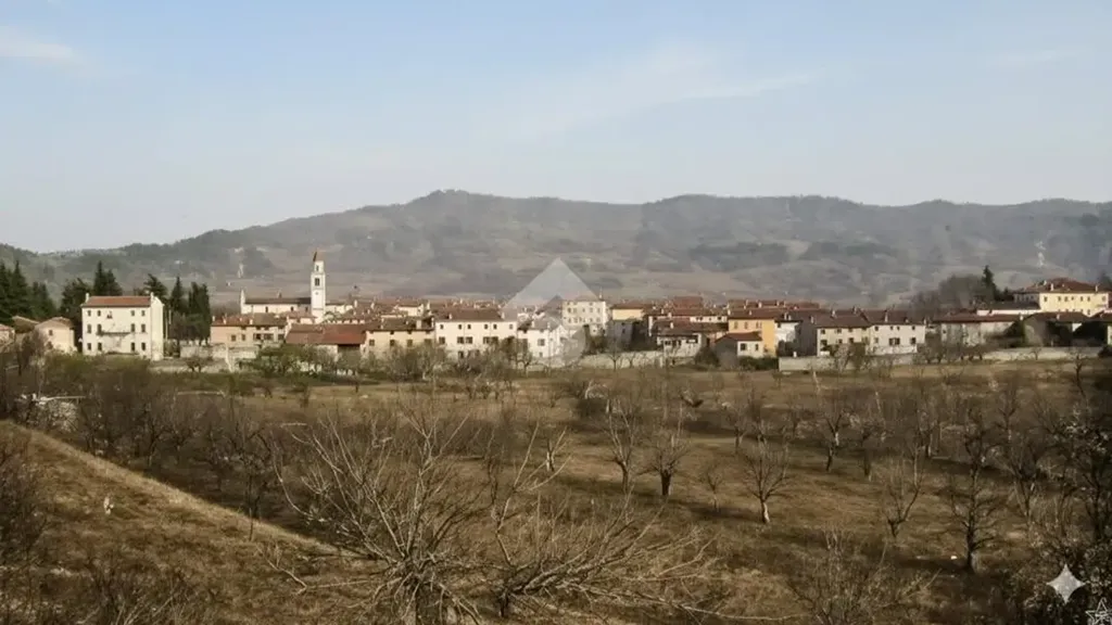 Modern Bilocale with Terrace in Chievo, Verona
