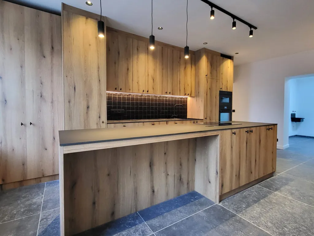 Cucina - Fully Renovated House with Terrace in Brakel