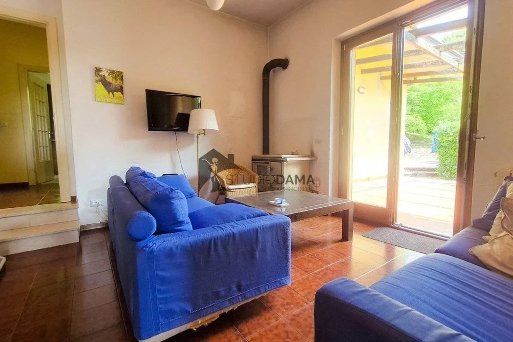 Soggiorno - Villa with Extensive Land in Collebeato