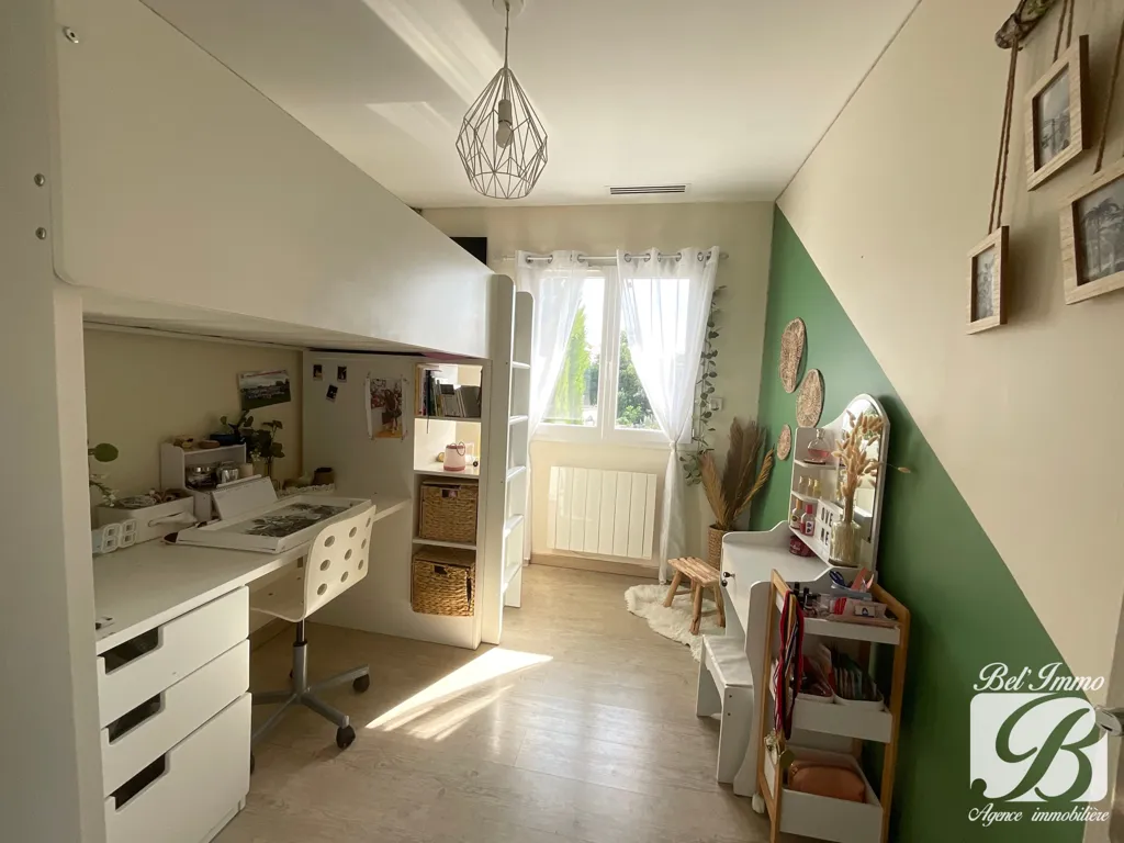 Magamistoad - Villa with Pool in Quiet Setting