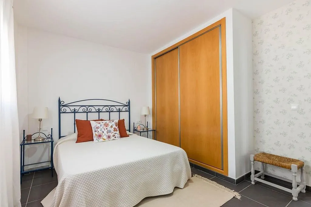 Magamistoad - T2 Apartment with Pool in Fortuna