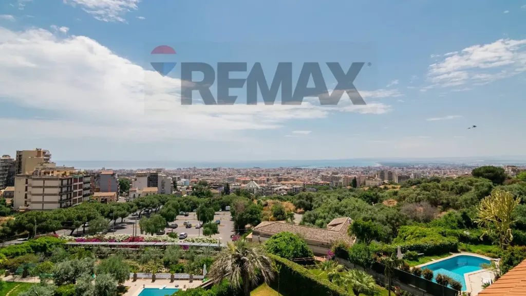 Villa with Sea View in Catania