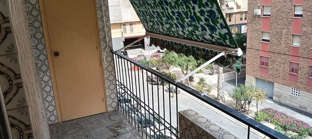 Balcon - Apartment with Terrace in Alicante
