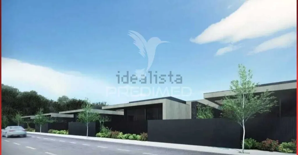 Luxury Villa with Modern Architecture in Braga