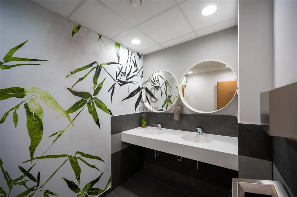 Bagni - Office Space with Green Area in Budapest II District