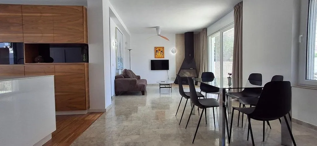 Salle à manger - Pared Chalet with Pool in Santiago de la Ribera