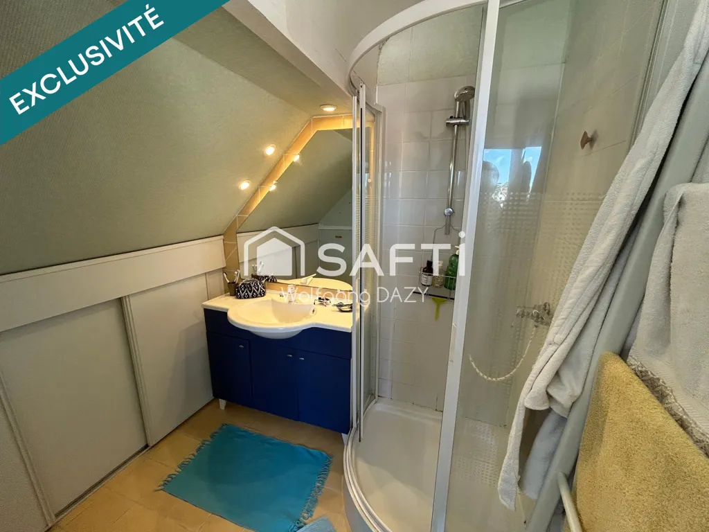 Bagni - House with Garden in Bonneuil-Matours