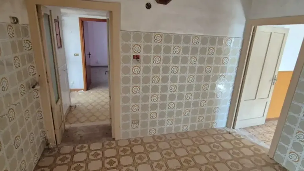 Esik - Bifamiliar Villa with Garden in Cisternino