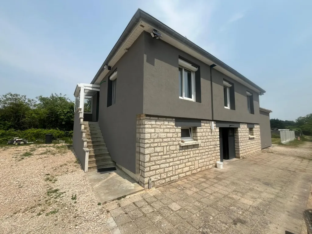 Välivaade - Renovated House with Garden in Saint-Marcel
