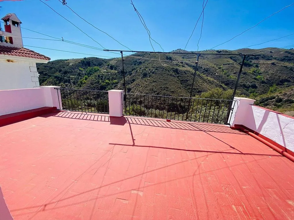 Terrazza - Chalet with Terrace in Sorvilán