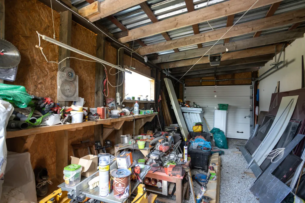 garage