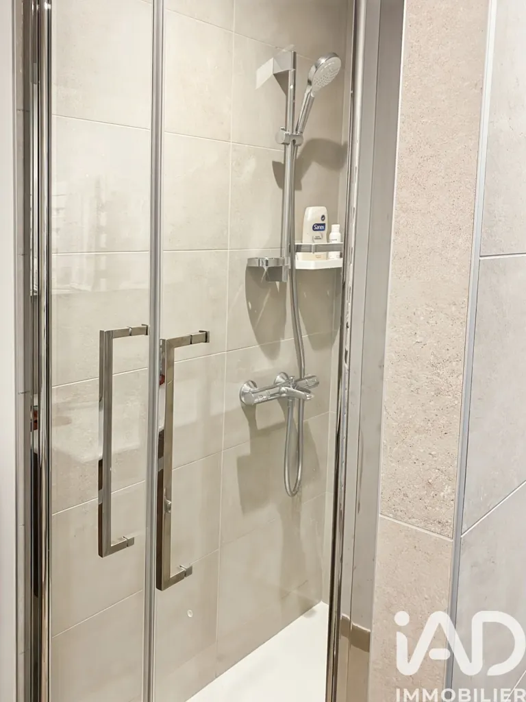 Bagni - New 4-Piece Apartment with Balcony in Annecy