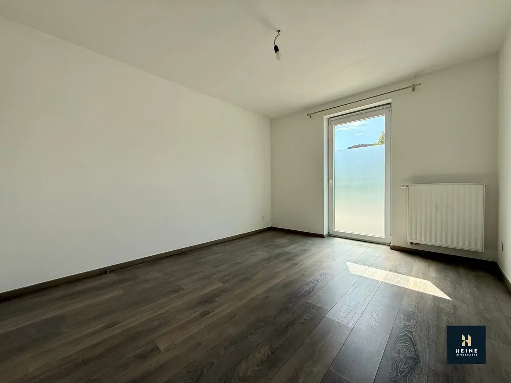 Toad - Ground Floor Flat with Parking near Andenne
