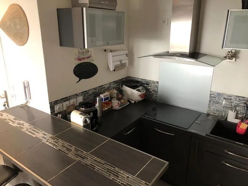 Cuisine - Appartement Meublé avec Ascenseur à La Capelette