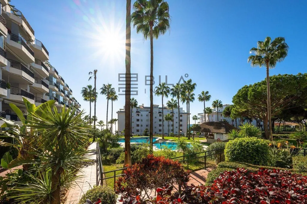 Aed - Furnished Flat with Pool in Calahonda, Mijas