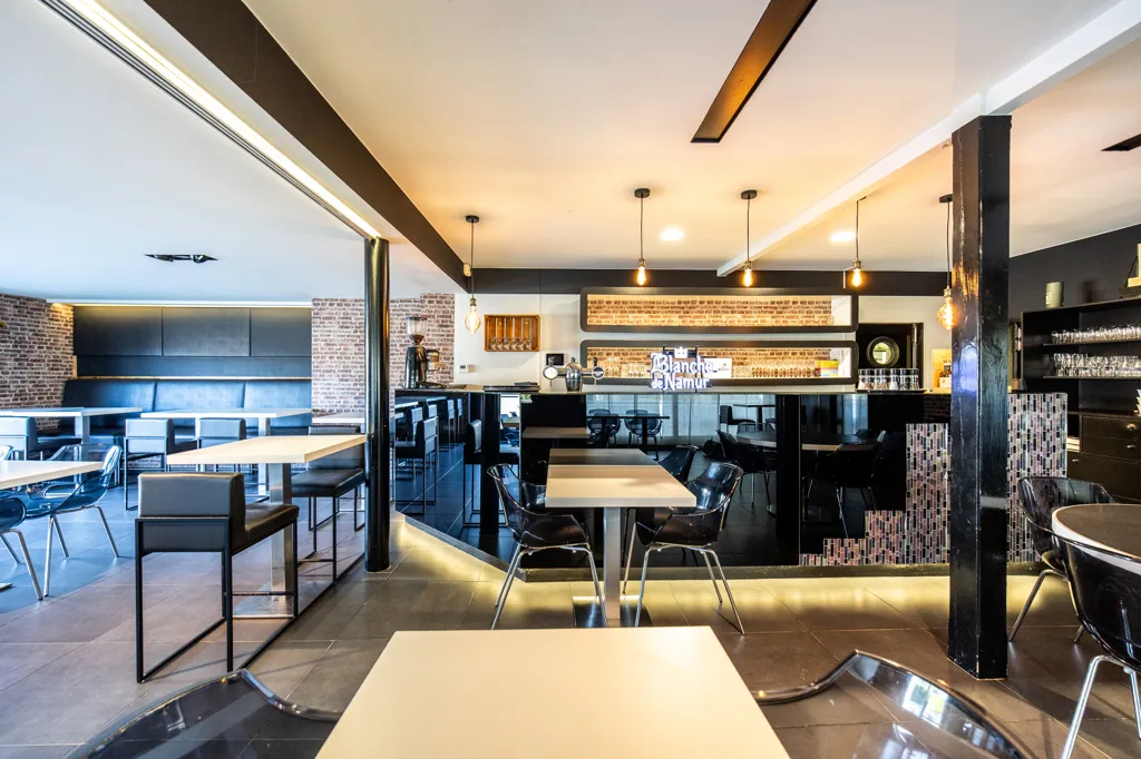 Toad - Horeca Establishment with Terrace in Yvoir