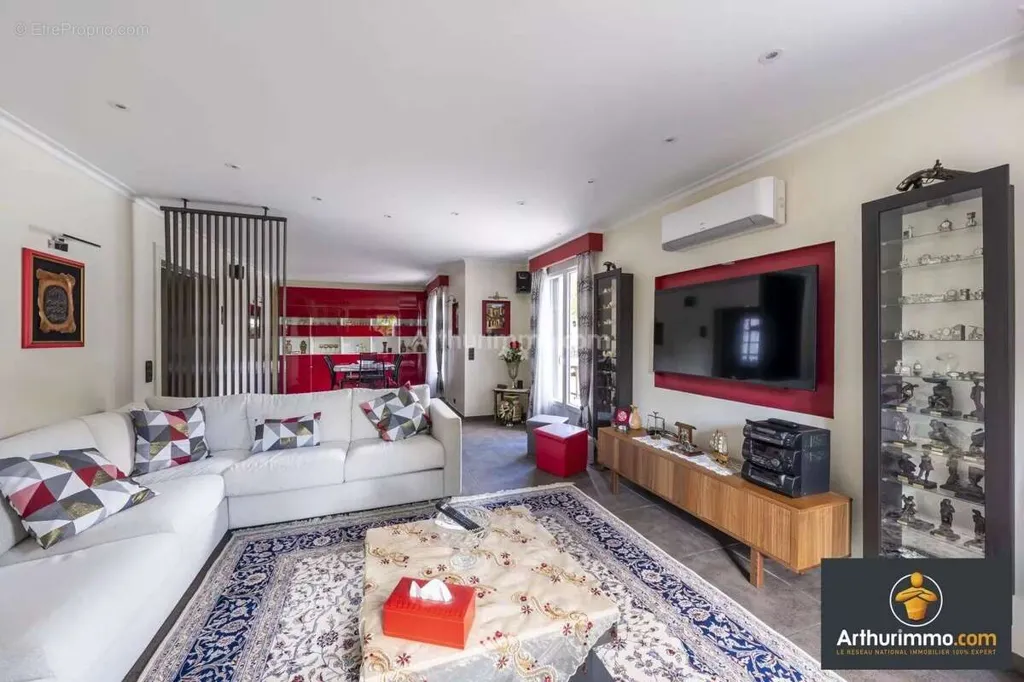 living_room