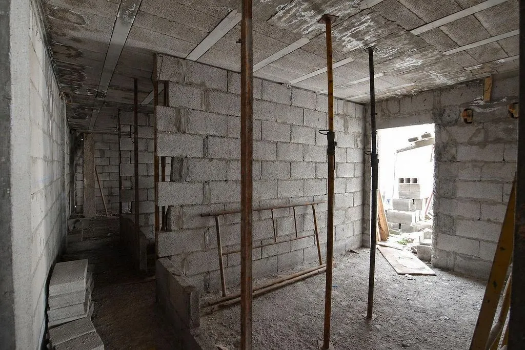 other_room