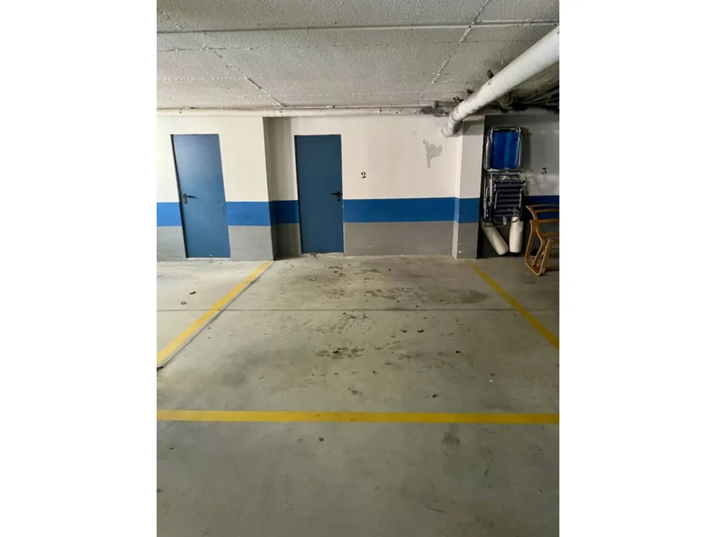 Garage - Apartment with Sea View in Almuñécar