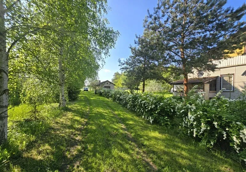 Jardin - Detached House with Garden in Joniškis