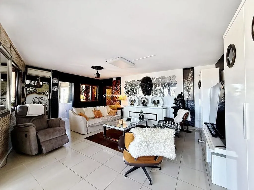 living_room