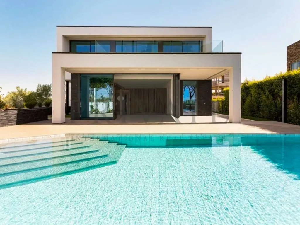 Piscine - Contemporary Villa with Golf Views in Vilamoura