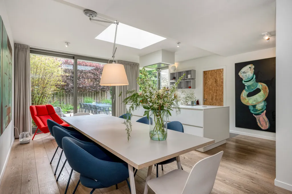 Sala da pranzo - Two-Storey House with Garden in Sittard