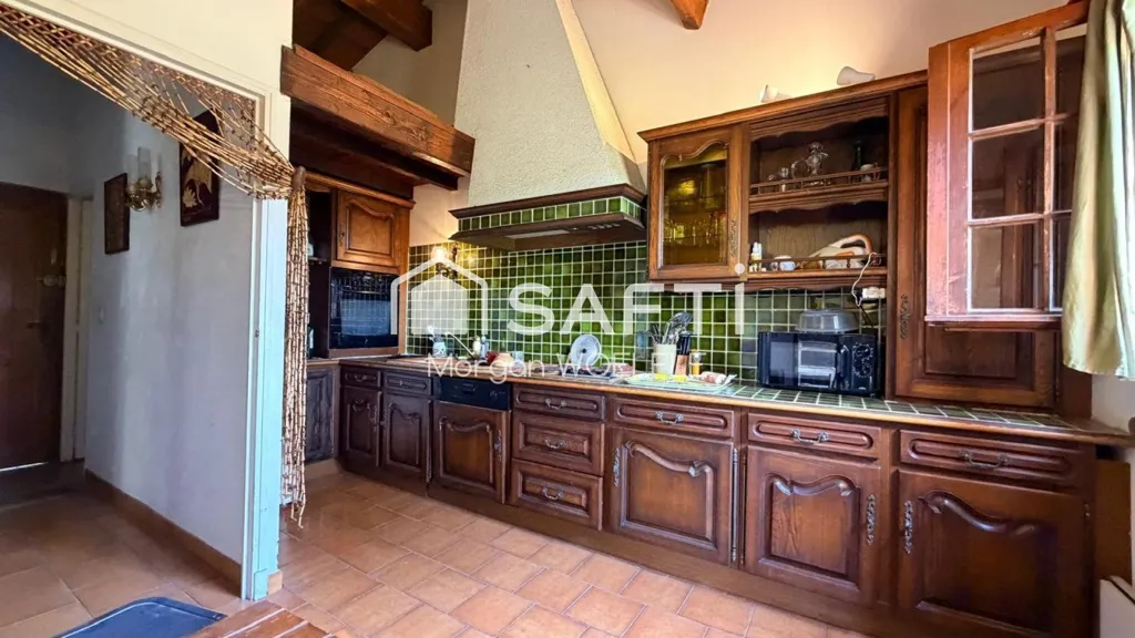 Kitchen - Detached House with Nature View in Tour de Mare