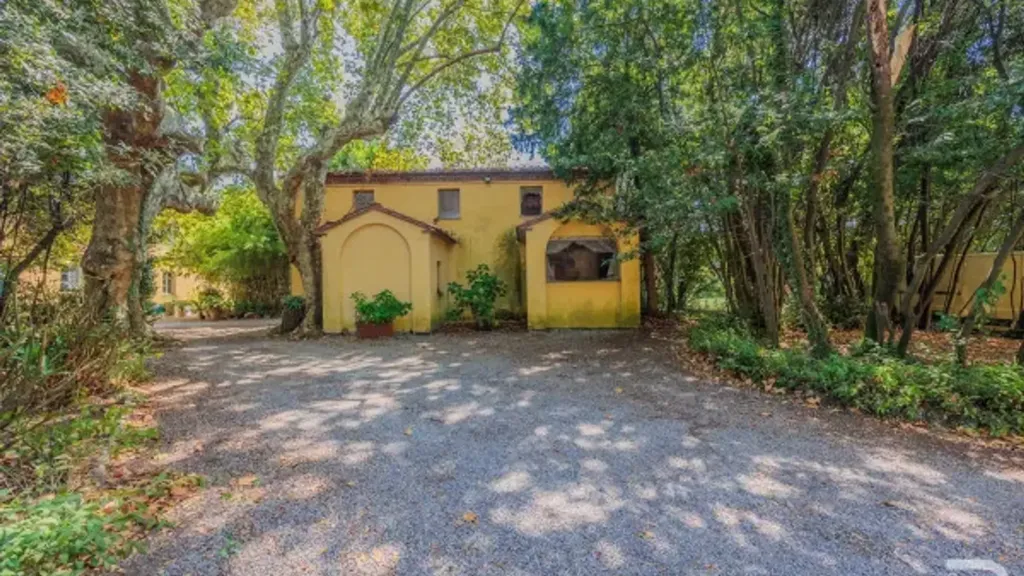 Välivaade - Historic Villa with Garden in Lucca