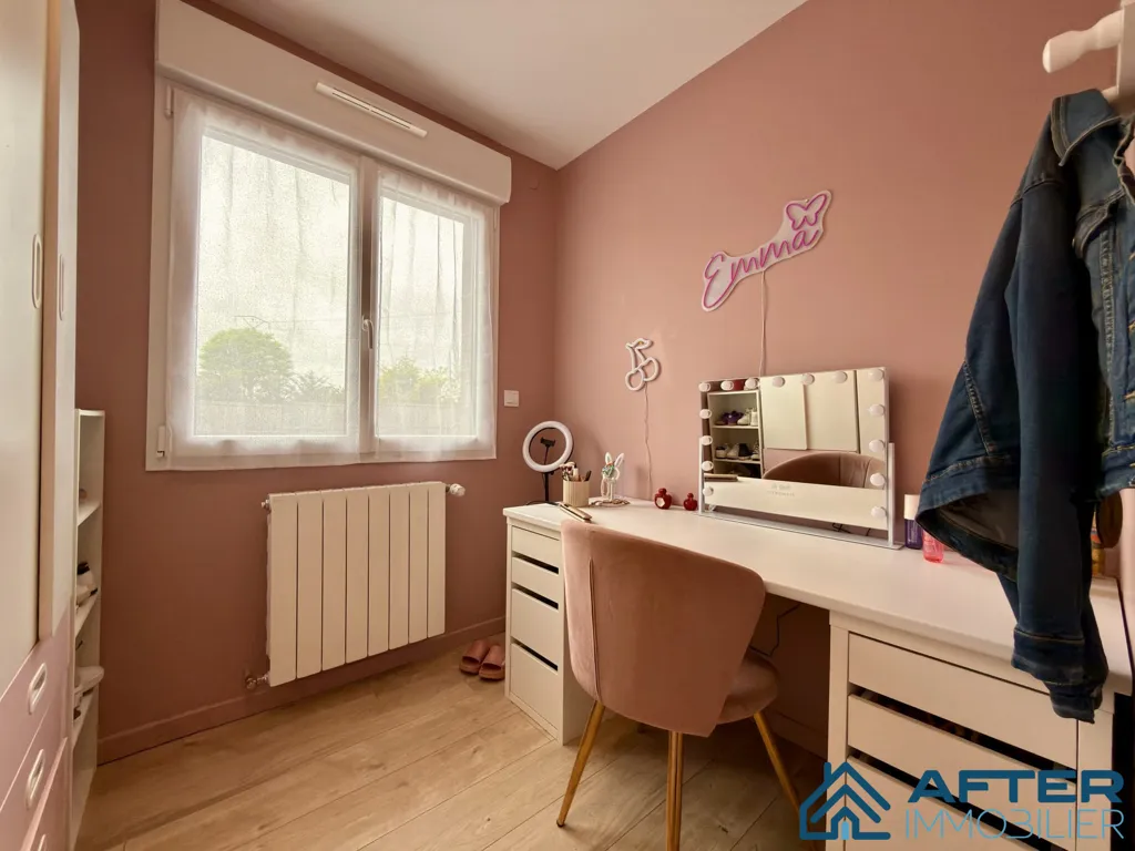 Pièces - Maison Airbnb avec Logement Touristique et Jardin à Fort Potentiel