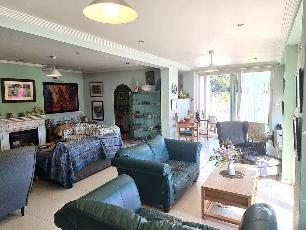 Living Room - Rustic House with Pool in Lucena del Puerto