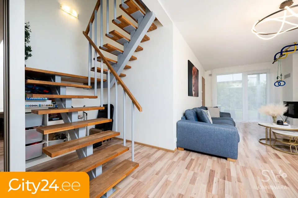 Soggiorno - Modern Terraced House with Balcony in Pärnamäe
