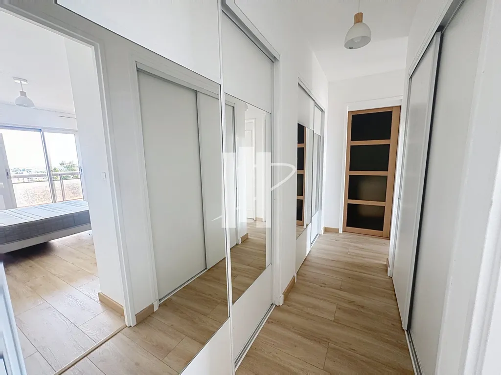 Stanze - 3-Bed Flat with Sea View in Residenza