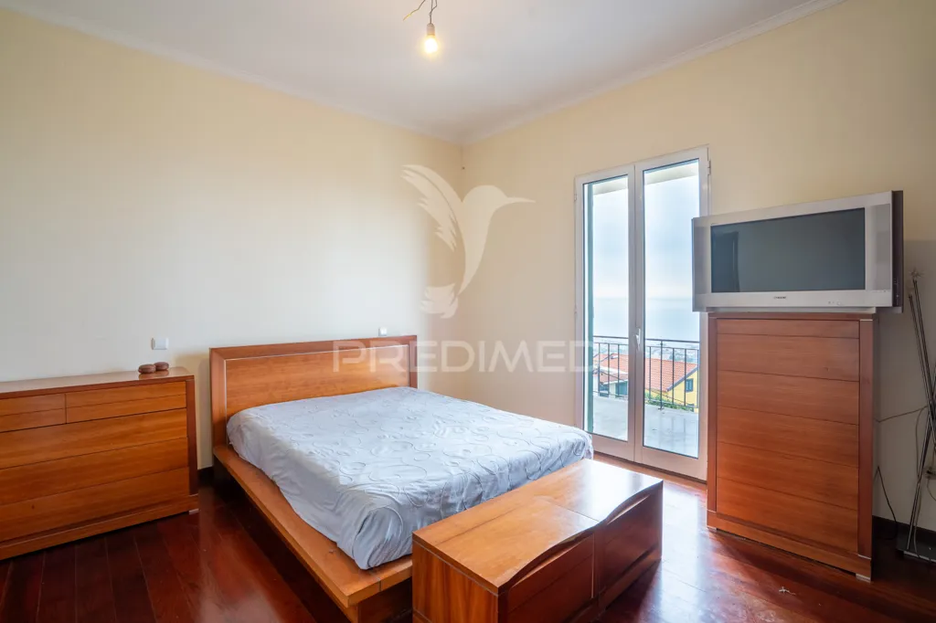 Magamistoad - Potential Hostel with Funchal Views in Santo António