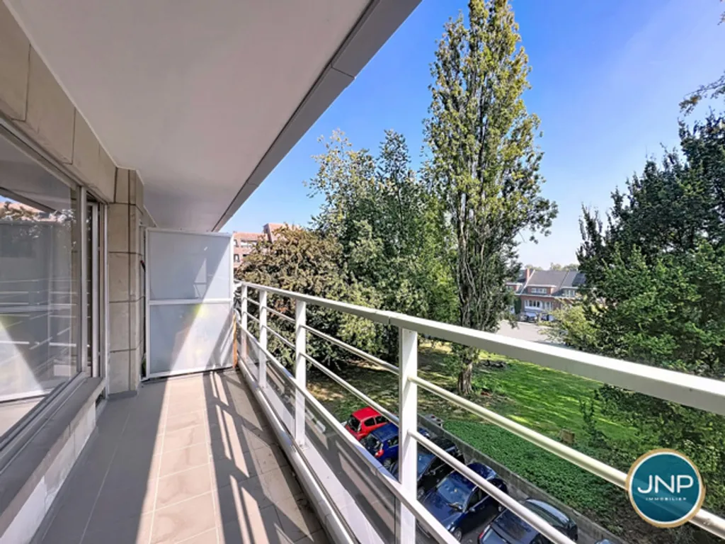 Balcone - Two-Bedroom Flat with Terraces in Scherdemael