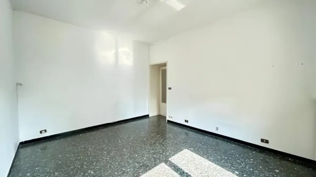 Pièces - Spacious Apartment with Balcony in Acqui Terme